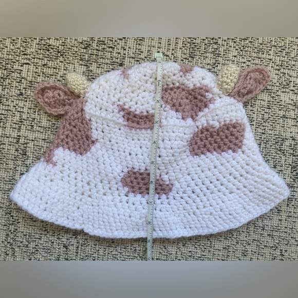 Cute Cow Hat - Picture 3 of 5